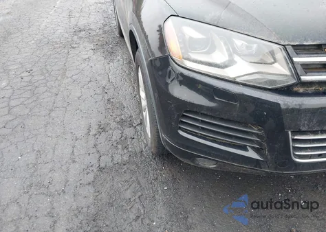 2011 Volkswagen Touareg Vr6 Sport из США, поврежденный, VIN WVGFF9BP6BD004651